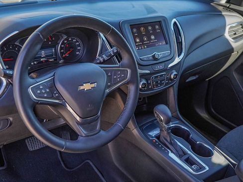 Used 2023 Chevrolet Equinox LT image 9