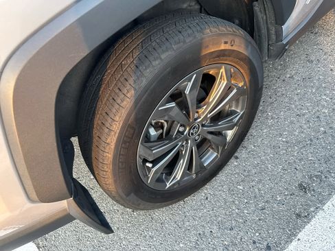 Used 2023 Toyota RAV4 Limited image 5