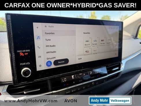Used 2025 Toyota Sienna XLE FWD image 26