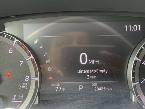 Used 2024 Toyota Highlander XLE FWD image 20
