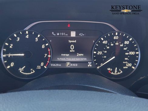 Used 2022 Nissan Titan SV w/ SV Utility Package image 17