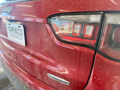 Used 2018 Jeep Compass Latitude w/ Popular Equipment Group image 8