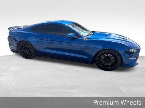 Used 2018 Ford Mustang GT Premium w/ Equipment Group 401A RWD image 13