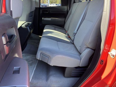 Used 2010 Toyota Tundra 4x4 Double Cab image 23