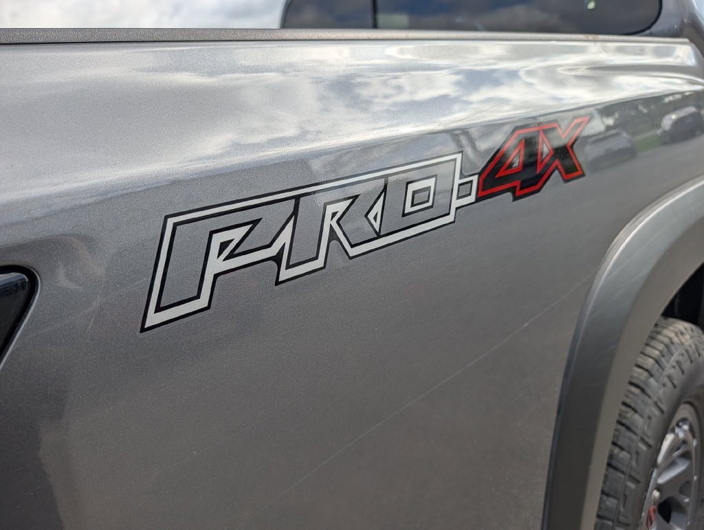 Used 2026 Nissan Frontier PRO-4X AWD/4WD image 29