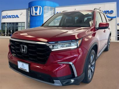 Used 2025 Honda Pilot Elite