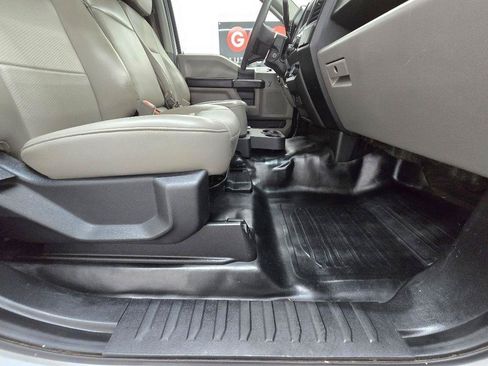 Used 2019 Ford F150 XL w/ Equipment Group 101A Mid RWD image 17