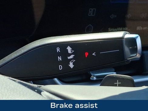 Used 2025 Chevrolet Equinox LT image 11