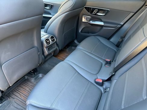 Used 2026 Mercedes-Benz GLC 300 4MATIC image 11