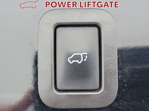 Used 2019 Toyota Highlander Limited w/ Protection Package #3 image 34