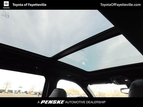 Used 2024 Jeep Grand Cherokee L Limited w/ Trailer Tow Package image 6