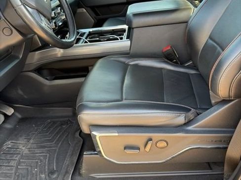 Used 2024 Ford F250 Lariat w/ Lariat Ultimate Package AWD/4WD image 18