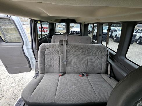 Used 2014 Chevrolet Express 1500 LT w/ LT Preferred Equipment Group image 23