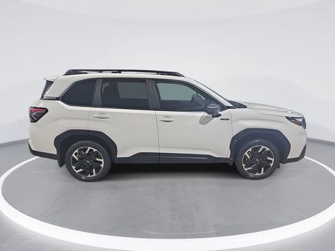 New 2026 Subaru Forester Premium AWD/4WD image 4