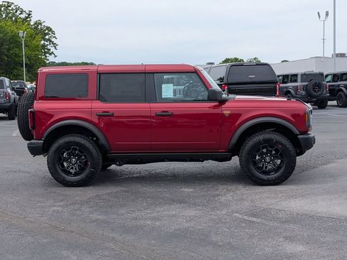 New 2026 Ford Bronco Badlands AWD/4WD image 4