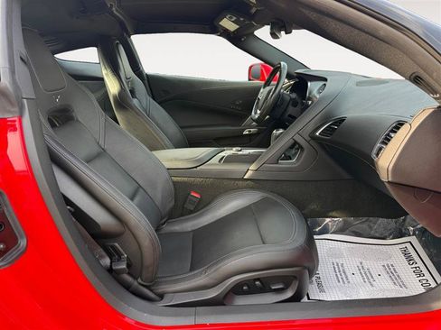 Used 2017 Chevrolet Corvette Stingray Coupe RWD image 17