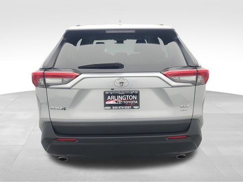 Used 2025 Toyota RAV4 XLE image 6