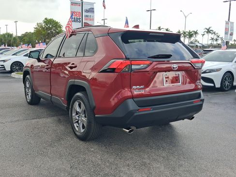 Used 2025 Toyota RAV4 XLE w/ Convenience Package AWD/4WD image 9