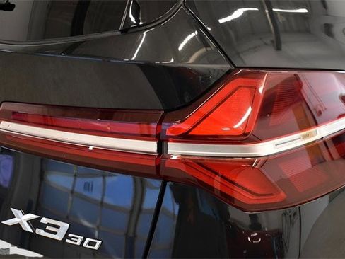 Used 2025 BMW X3 xDrive30i w/ Convenience Package image 25