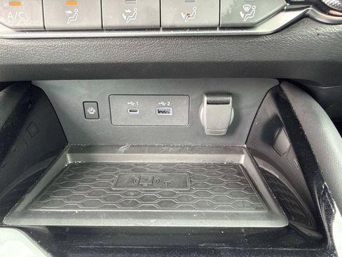 Used 2024 Nissan Altima 2.5 SR w/ SR Premium Package FWD image 28
