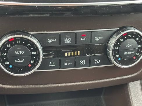 Used 2019 Mercedes-Benz GLS 450 4MATIC image 5