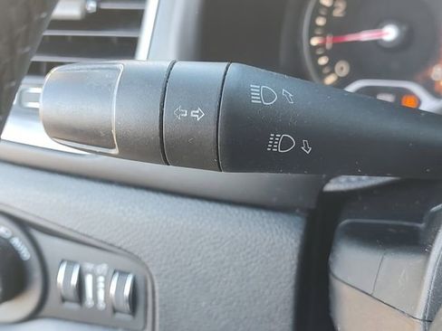 Certified 2018 Jeep Renegade Latitude image 23