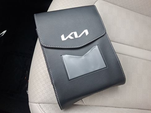 Used 2025 Kia Sorento S AWD/4WD image 26