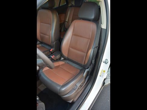 Used 2015 Buick Encore Leather FWD image 17