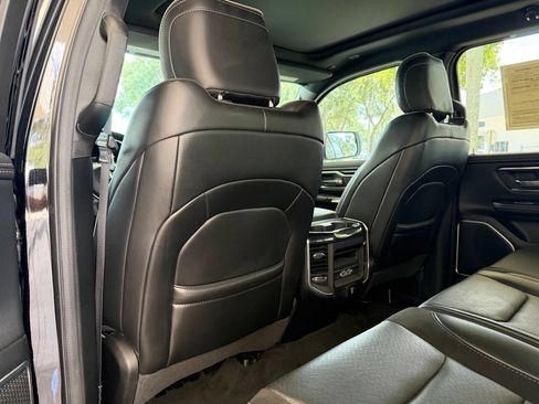 Used 2020 RAM 1500 Laramie w/ Sport Appearance Package AWD/4WD image 43