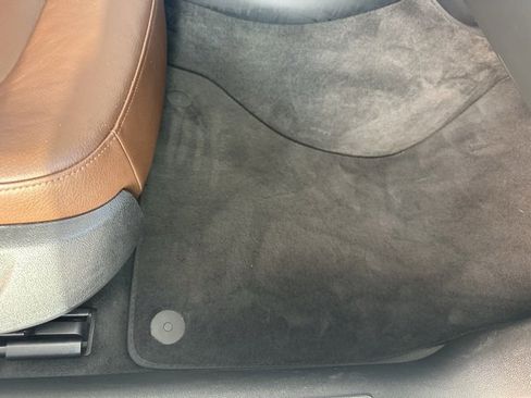 Used 2014 Audi A4 2.0T Premium image 15