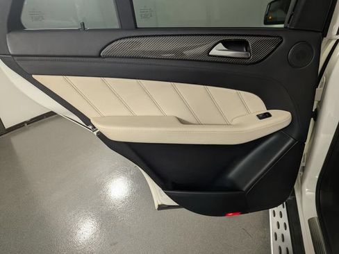 Used 2016 Mercedes-Benz GLE 63 AMG S image 22