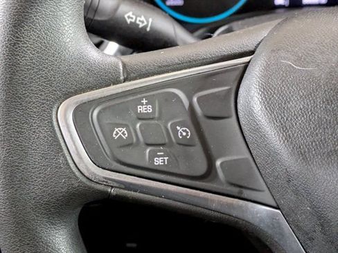 Used 2018 Chevrolet Equinox LS FWD image 25