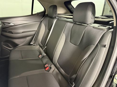 Used 2023 Buick Encore GX Preferred w/ Cold Weather Comfort Package image 27