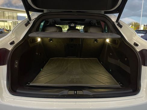 Used 2021 Maserati Levante image 68