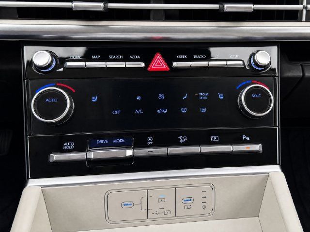 Used 2026 Hyundai Santa Fe SEL FWD image 14