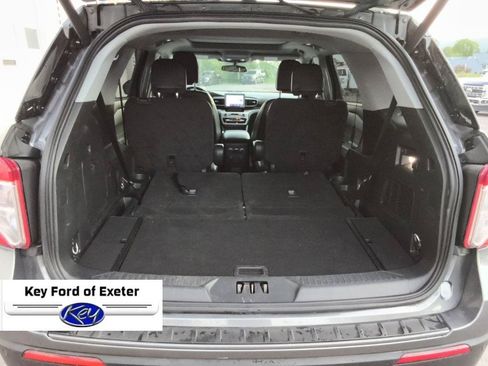 Used 2023 Ford Explorer XLT w/ Equipment Group 202A AWD/4WD image 13