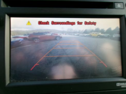 Used 2012 GMC Sierra 2500 Denali w/ Suspension Package, Off-Road image 18