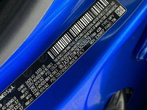 Used 2024 Alfa Romeo Tonale Veloce image 32