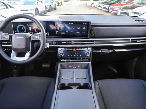 New 2026 Hyundai Santa Fe SE image 12