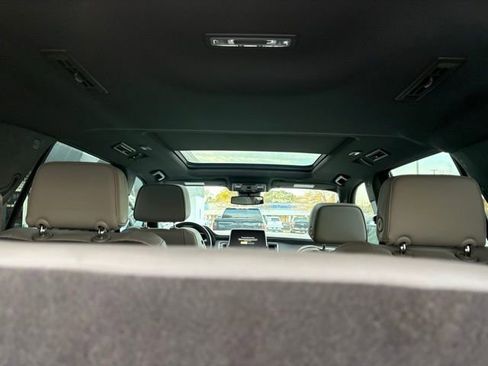 Certified 2023 GMC Yukon SLT image 9