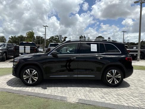 Certified 2026 Mercedes-Benz GLB 250 4MATIC image 3
