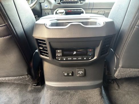 Used 2024 Toyota Sequoia Platinum AWD/4WD image 24