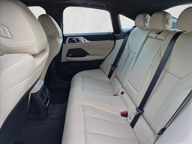 New 2026 BMW 430i xDrive w/ M Sport Package AWD/4WD image 17