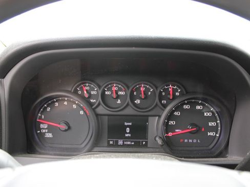 Used 2025 Chevrolet Silverado 1500 W/T w/ WT Value Package AWD/4WD image 22