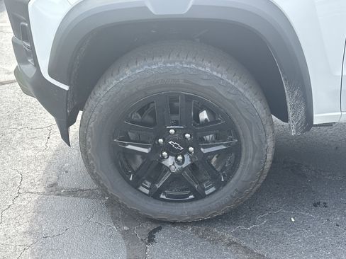 New 2025 Chevrolet Colorado Trail Boss image 11