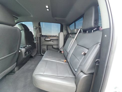 Used 2025 Chevrolet Silverado 3500 LT w/ Texas Edition AWD/4WD image 11