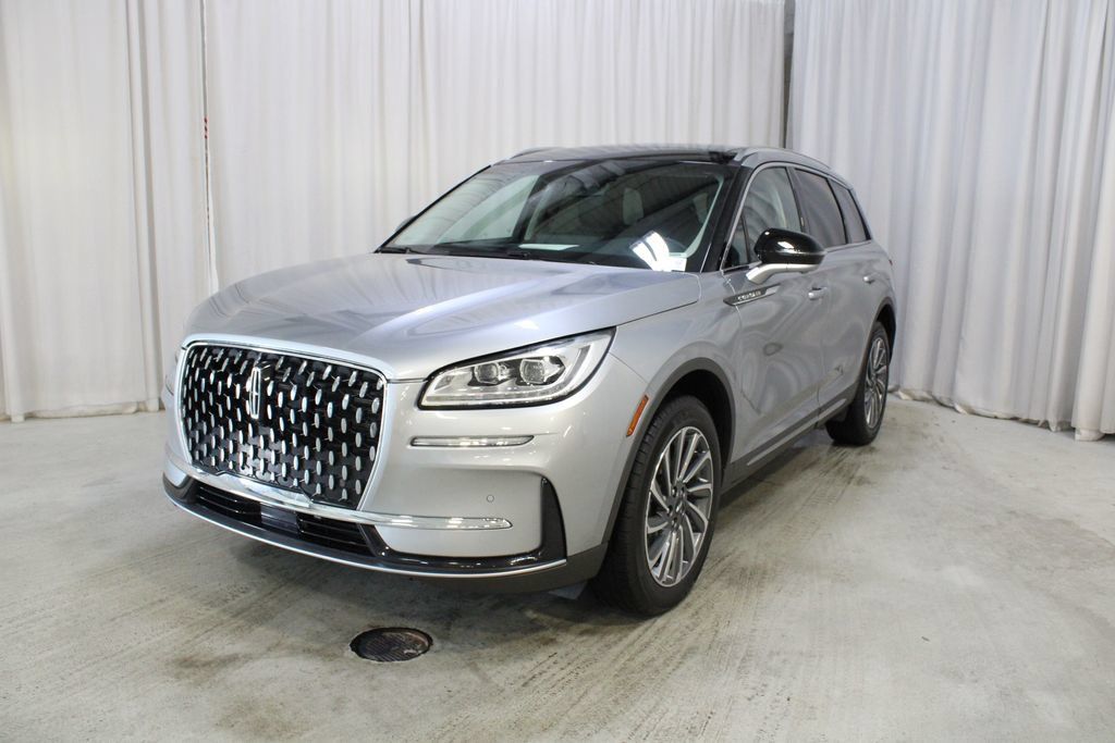 Used 2023 Lincoln Corsair Reserve w/ Equipment Group 201A AWD/4WD image 36