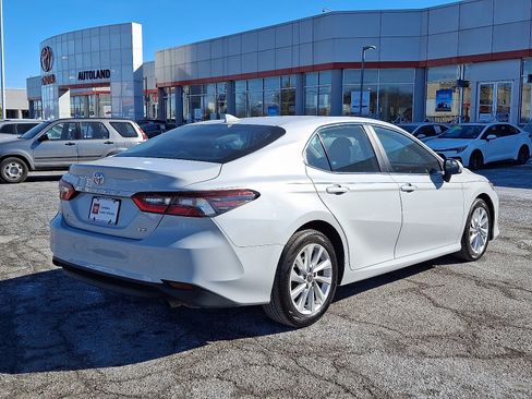 Certified 2023 Toyota Camry LE image 7