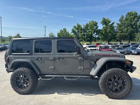 Used 2019 Jeep Wrangler Unlimited Rubicon AWD/4WD image 8