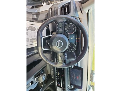 Used 2021 Nissan Rogue SV AWD/4WD image 11